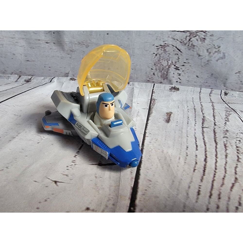 McDonalds Happy Meal Buzz Light Year Space Disney Pixar 2022 Action Figure Toy
